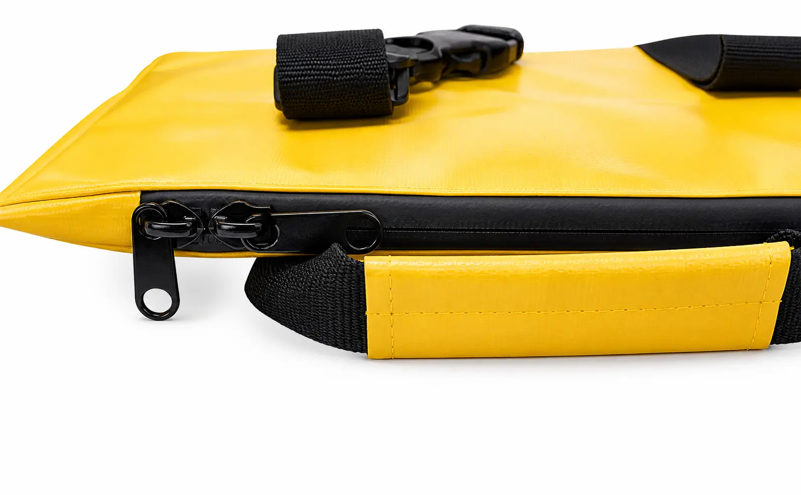 Insulated Fish Bag - Image 5